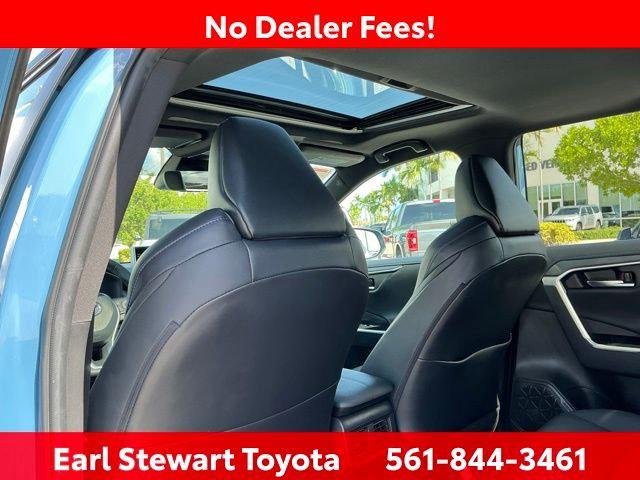 Certified Used 2022 CAVALRY BLUE W/BLK Toyota  image 21