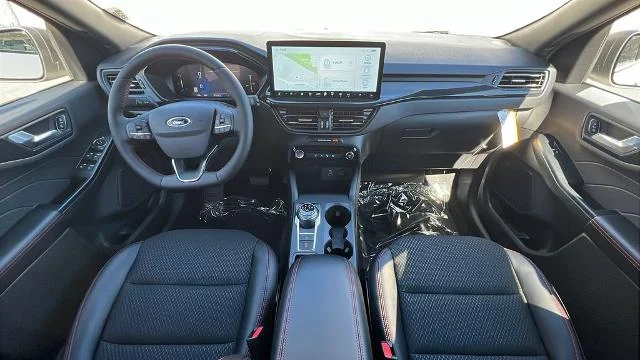 New 2025 Star White Metallic Tri-coat Ford ST-Line image 26
