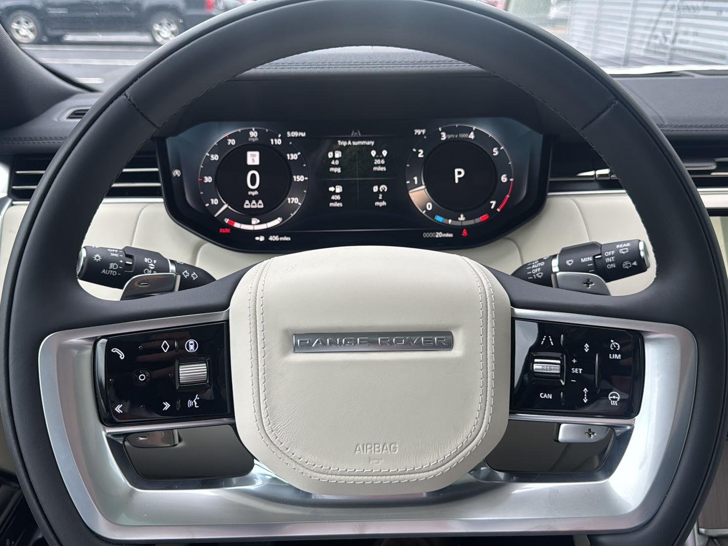 New 2026 Varesine Blue Land Rover SE image 32