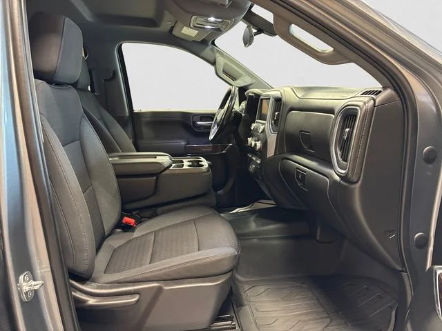Used 2022 Steel Metallic GMC Elevation image 16