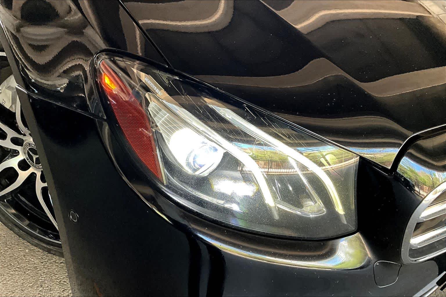 Used 2020 Black Mercedes-Benz E 450 image 27