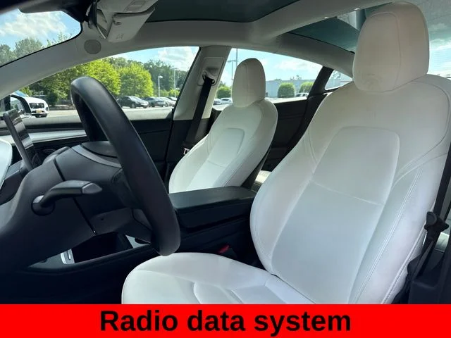 Used 2022 Black Tesla Long Range image 12