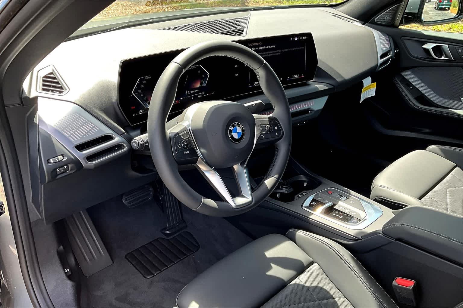 2025 BMW 2 Series 228 - Photo 8