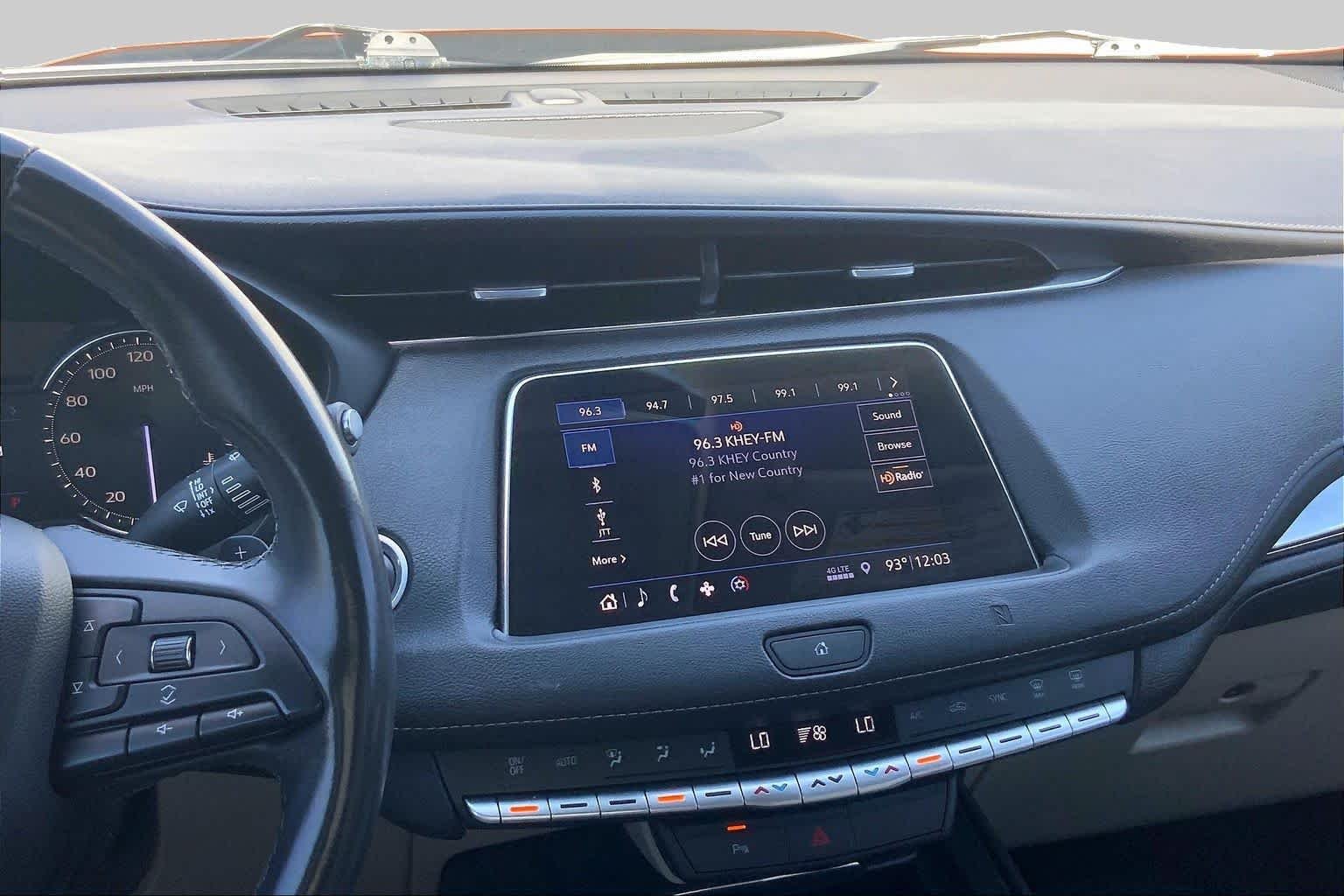 Used 2019 Autumn Metallic Cadillac FWD Luxury image 6