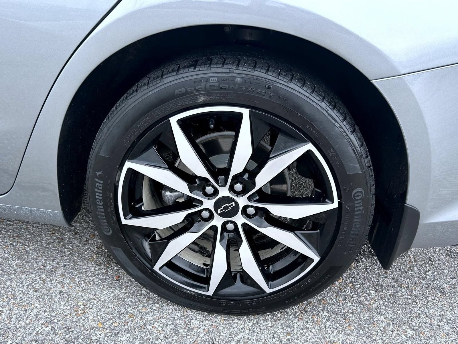 2024 Chevrolet Malibu RS - Photo 23