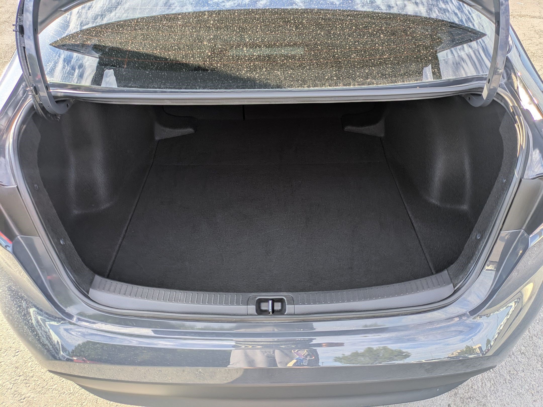 Used 2024 UNDERGROUND Toyota LE image 27