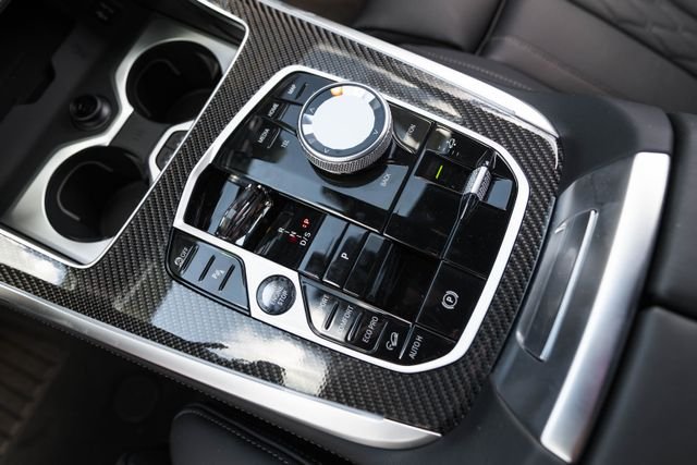 New 2027 Black Sapphire Metallic BMW M60i image 28