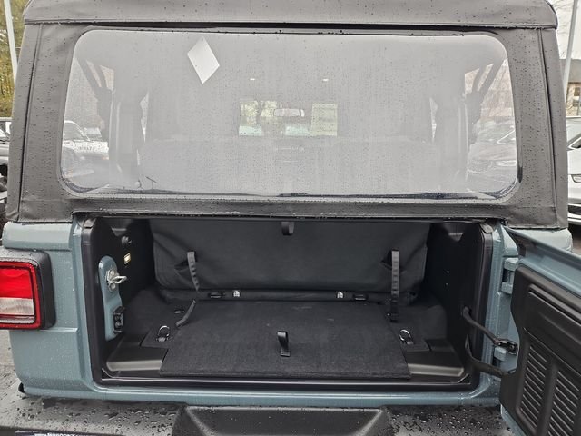 New 2026 Anvil Clear-Coat Exterior Paint Jeep Sport image 15