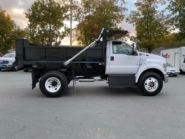 New 2026 White Ford XL image 8