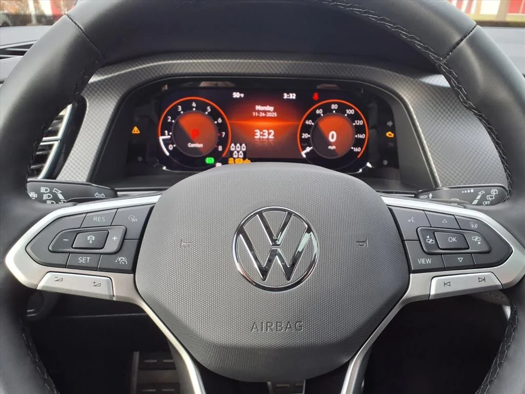 New 2026 Opal White Pearl Volkswagen 2.0T Peak Edition image 22