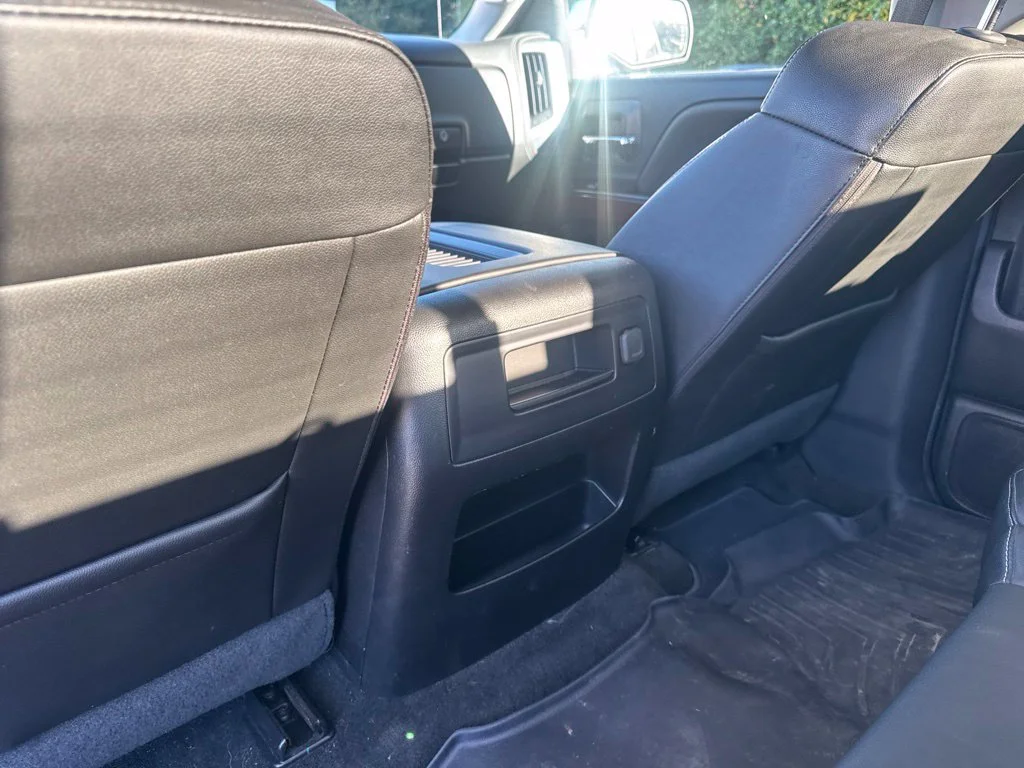 Certified Used 2018 White GMC SLT image 20