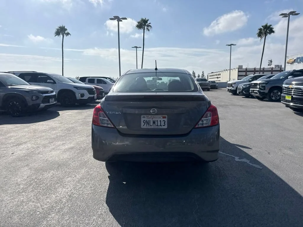 Used 2018  Nissan S Plus image 6