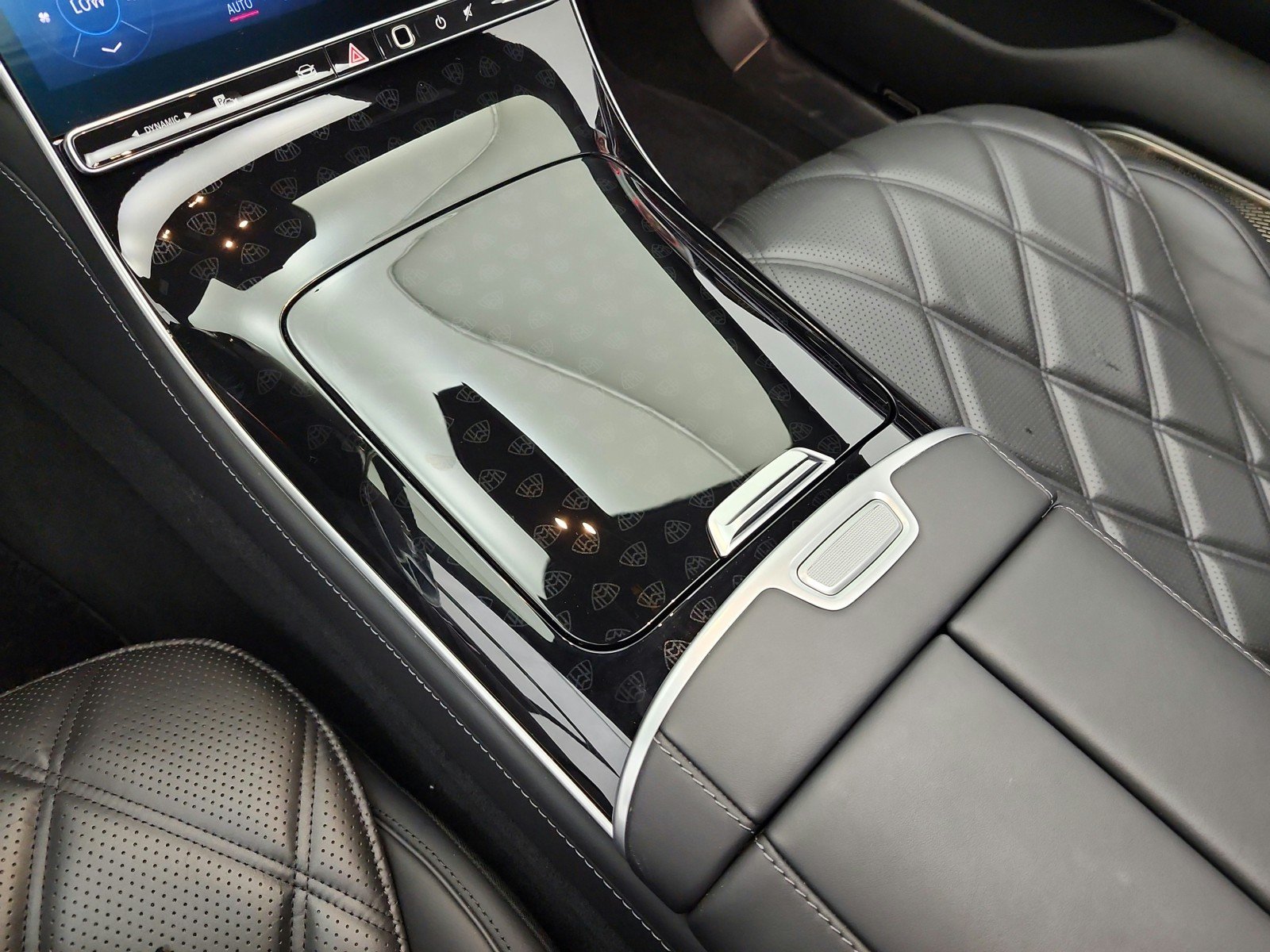 Certified Used 2024 Obsidian Black Metallic Mercedes-Benz Maybach S 580 4MATIC® Sedan image 13