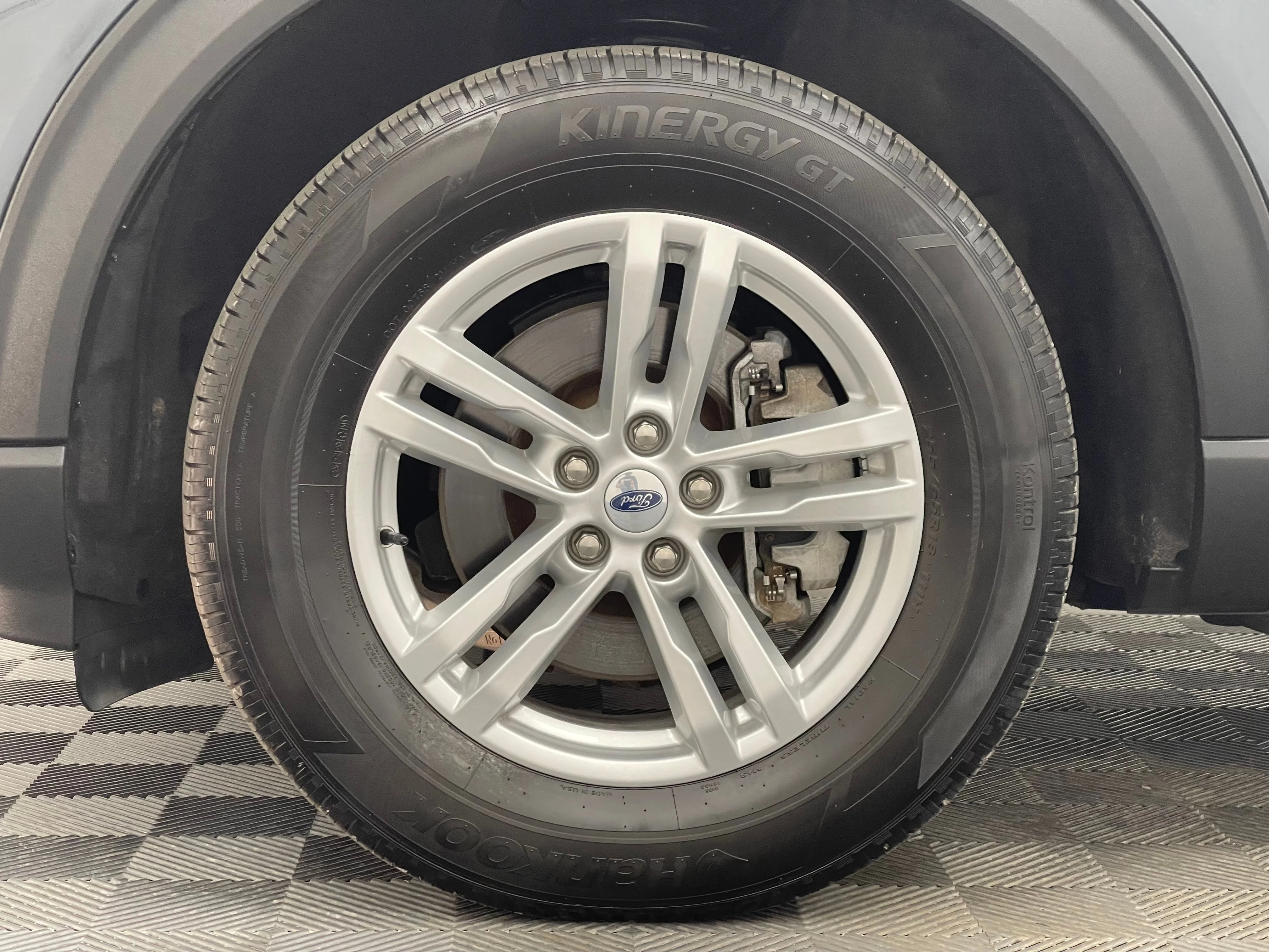 Used 2023 Stone Blue Metallic Ford XLT image 14
