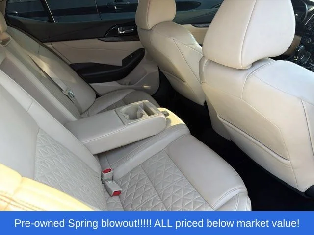 Used 2016 Blue Nissan Platinum image 12