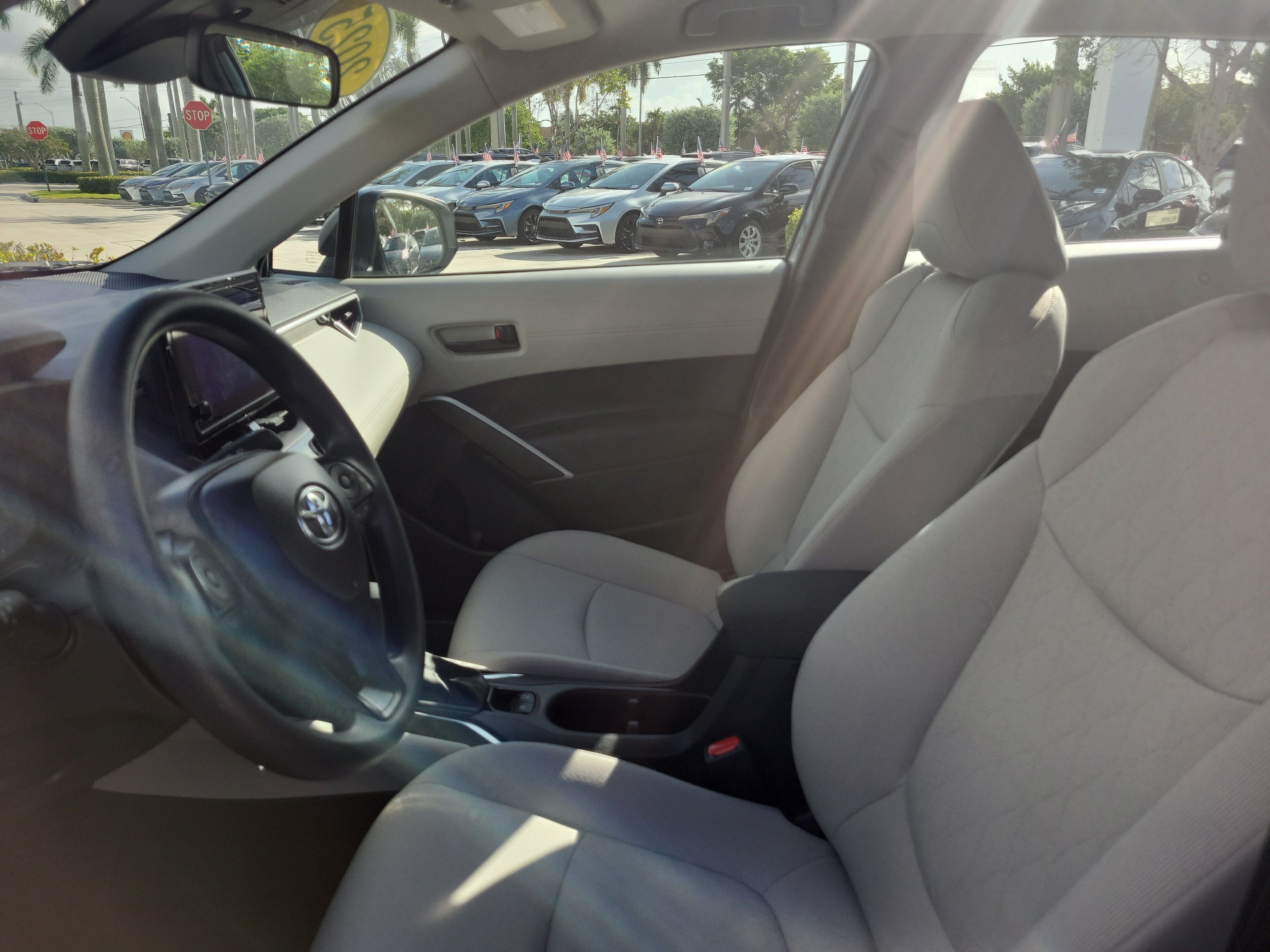 Used 2025 Celestite Toyota L image 21