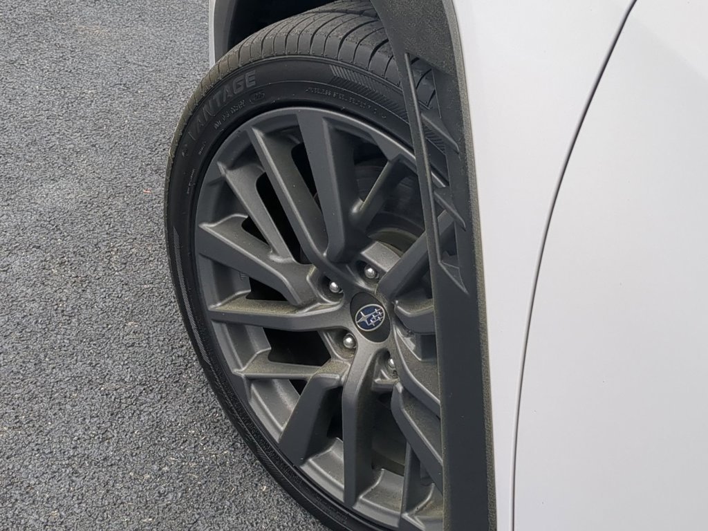 Used 2022 Ceramic White Subaru GT image 9