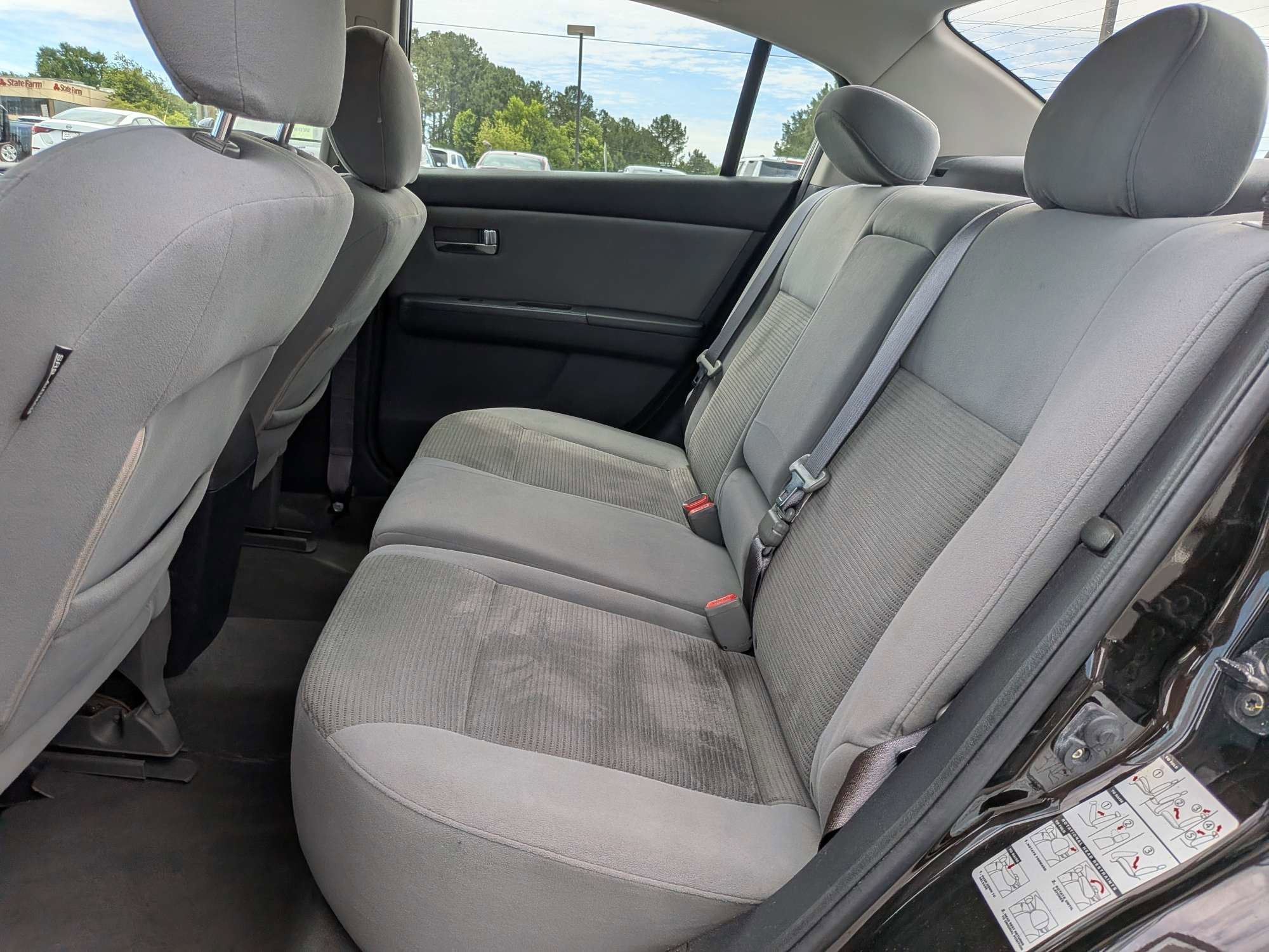 Used 2010 Black Nissan 2.0 S image 11