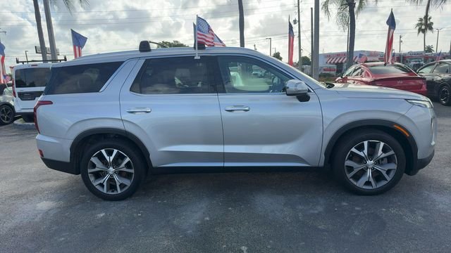 Used 2022 Silver Hyundai SEL image 11