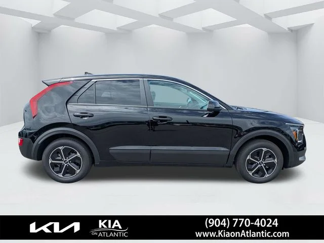 New 2026 Aurora Black Pearl Kia LX image 2