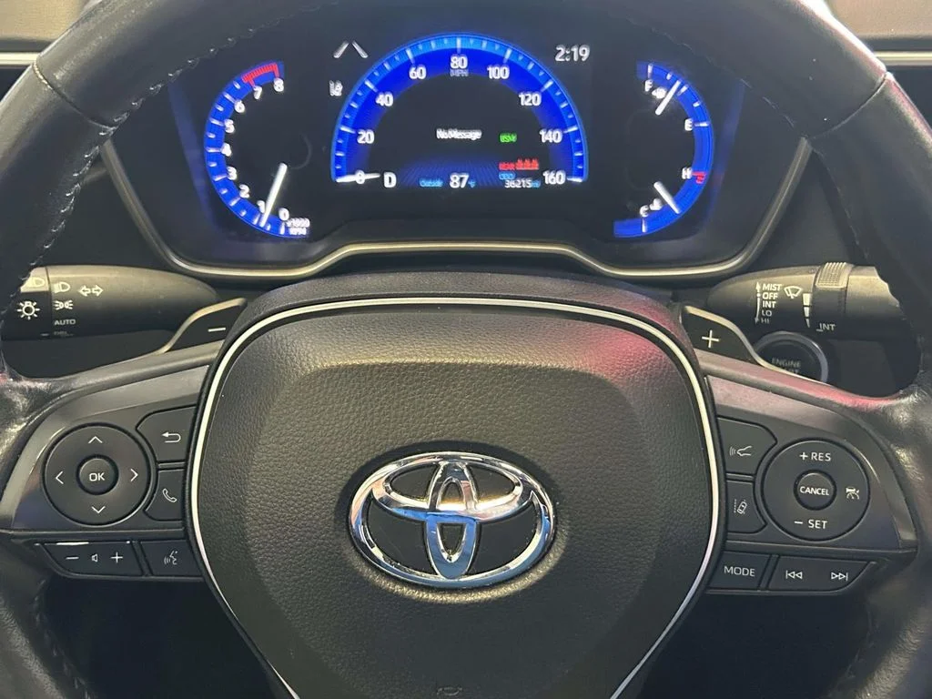 Used 2022 White Toyota XSE image 28