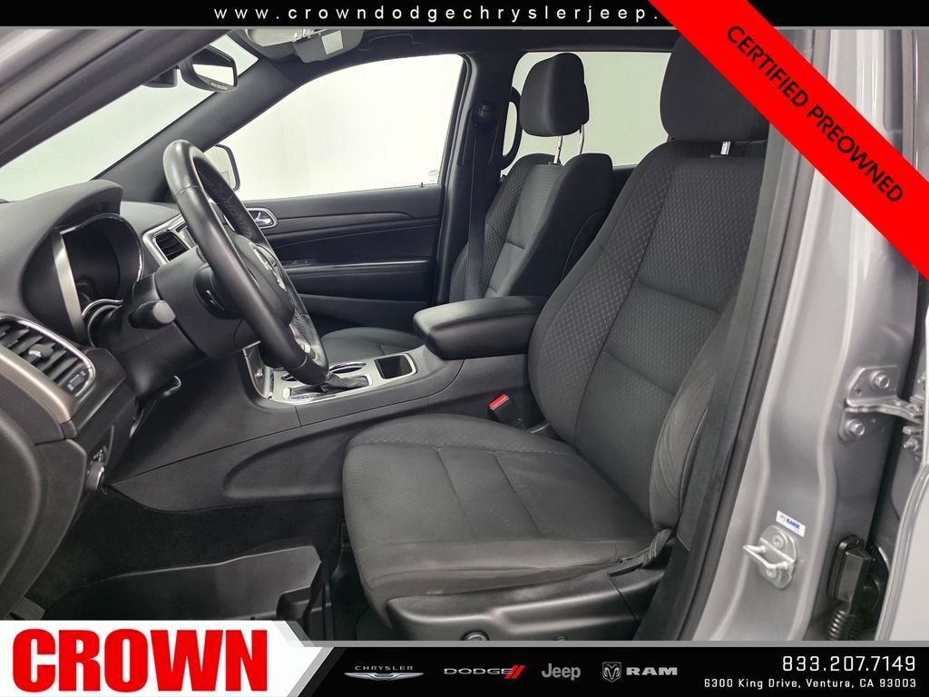 Certified Used 2018 Silver Jeep Laredo E image 23