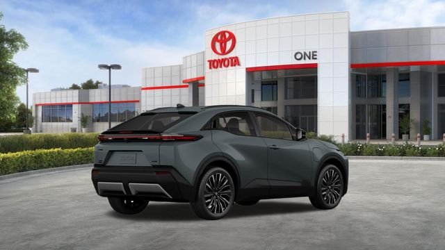 New 2026 Overcast Toyota  XSE image 13