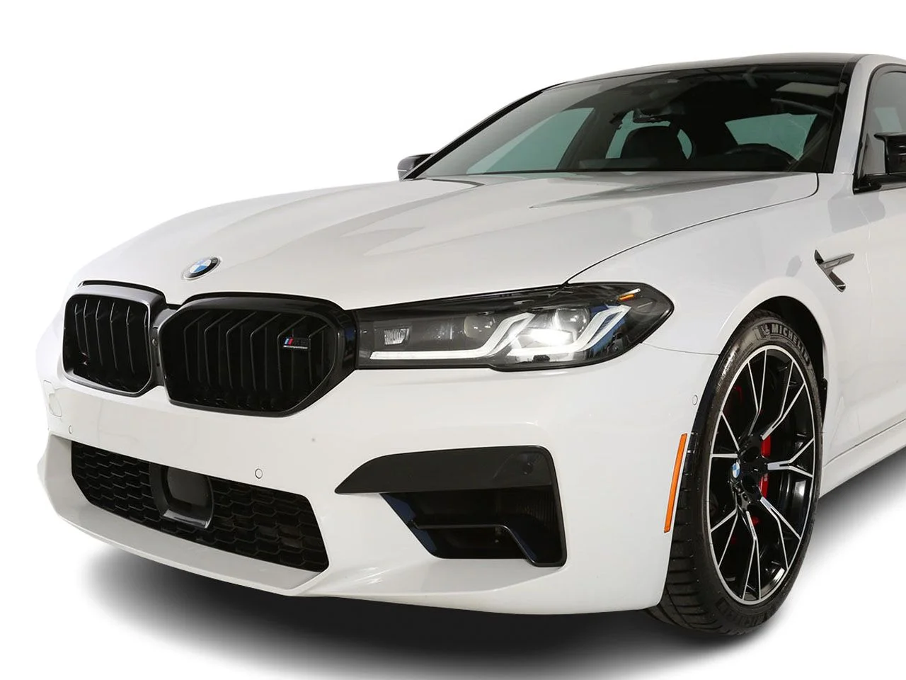 Used 2022 White BMW Competition image 7