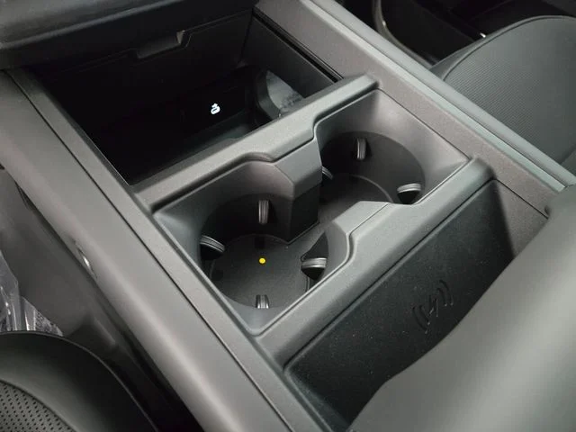 New 2026 Borasco Grey Land Rover OCTA image 23