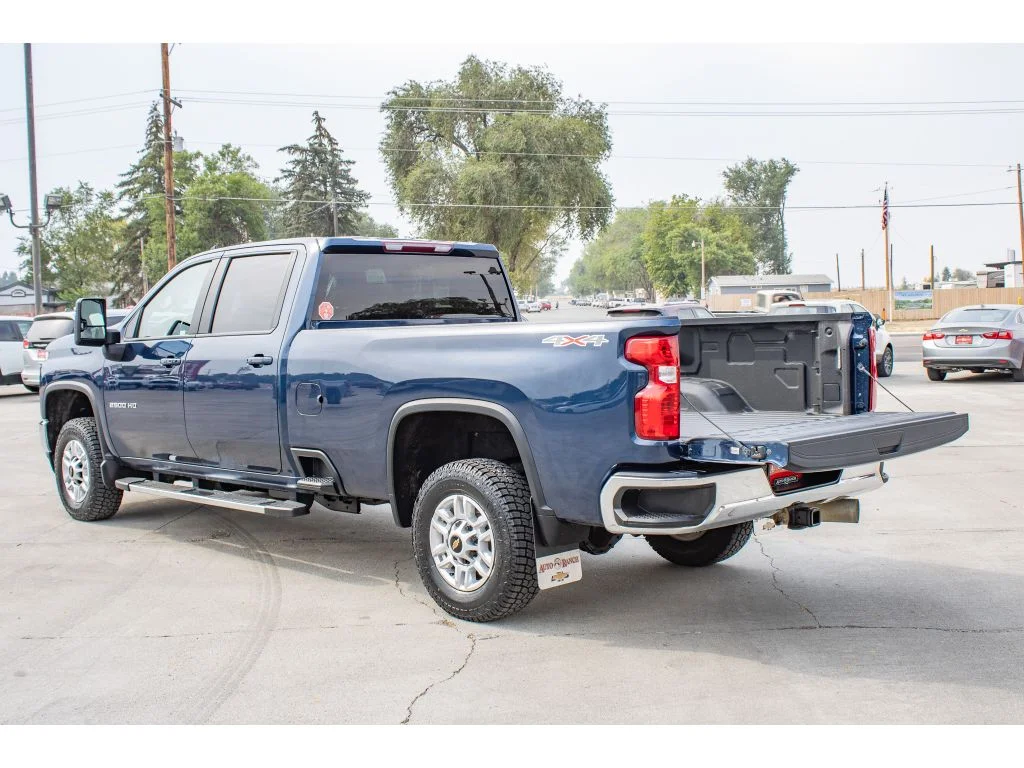 2022 Chevrolet Silverado 2500HD LT - Photo 9