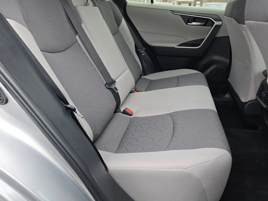 Used 2023 Silver Toyota XLE image 9