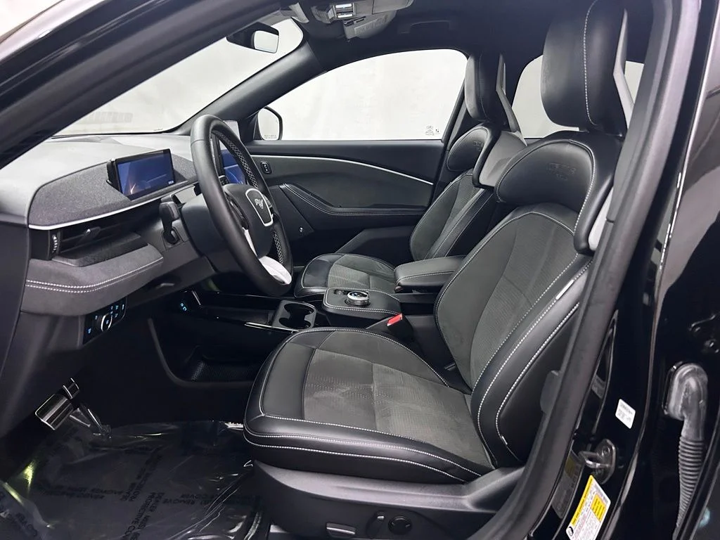 Used 2024 Black Ford GT image 12