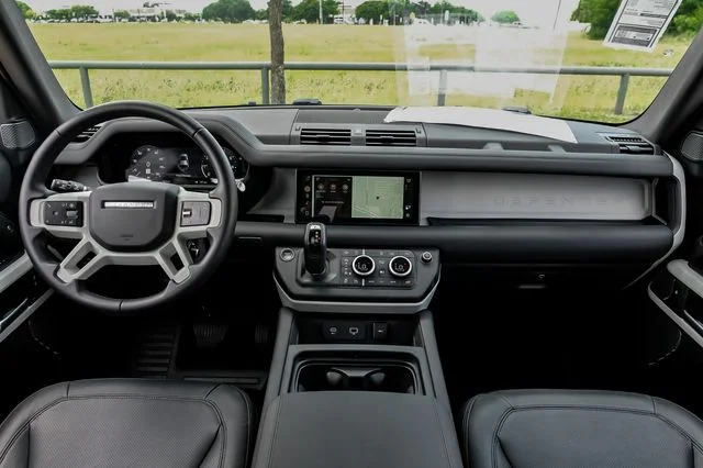 Certified Used 2024 Gray Land Rover S image 20