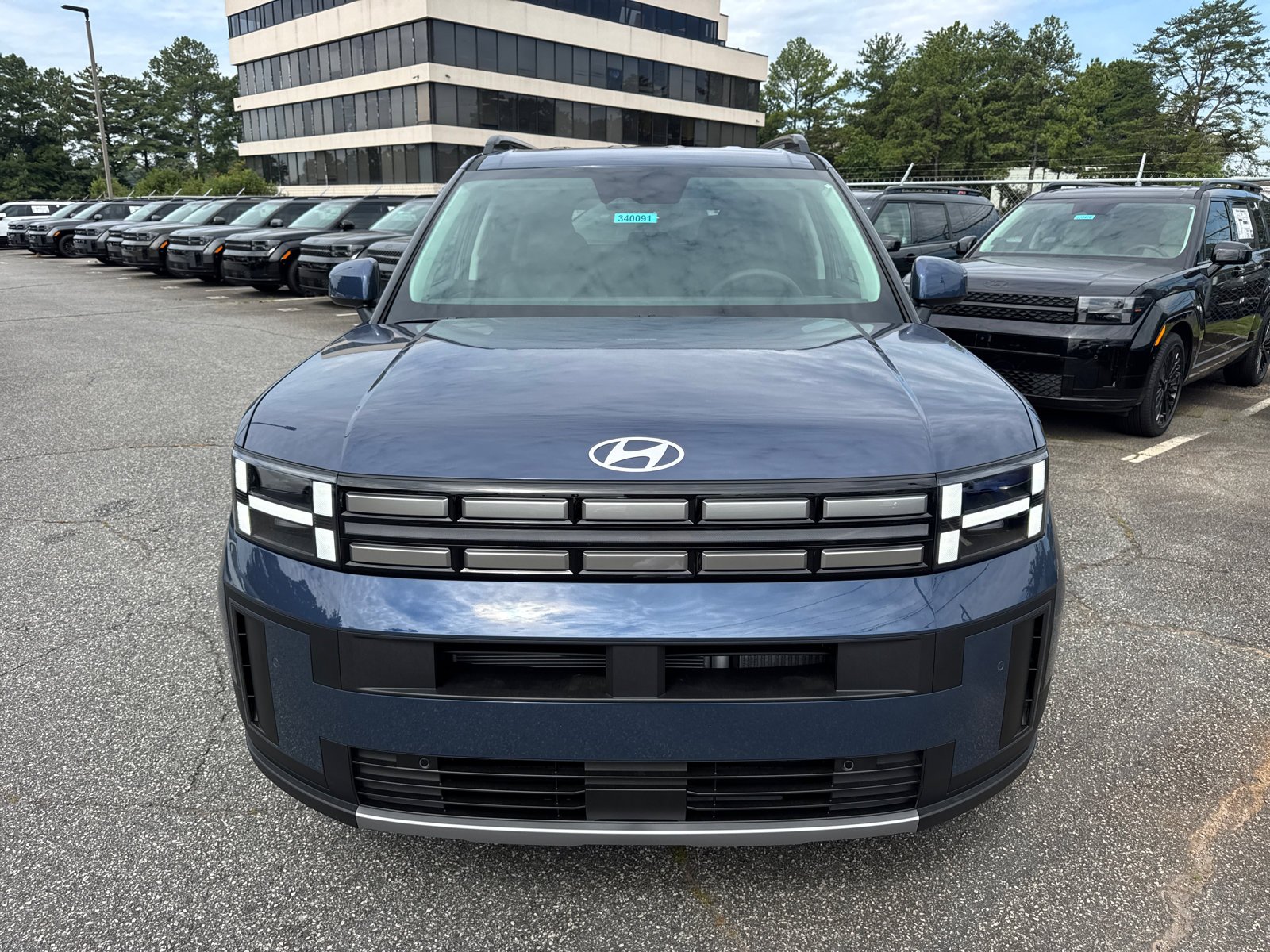 New 2026 Atlantis Blue Hyundai SEL image 2