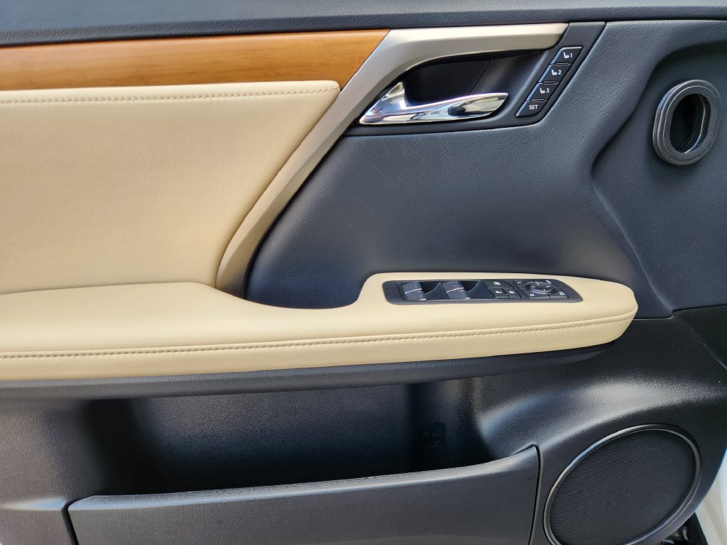 Used 2022 White Pearl Lexus 350 PREMIUM image 23