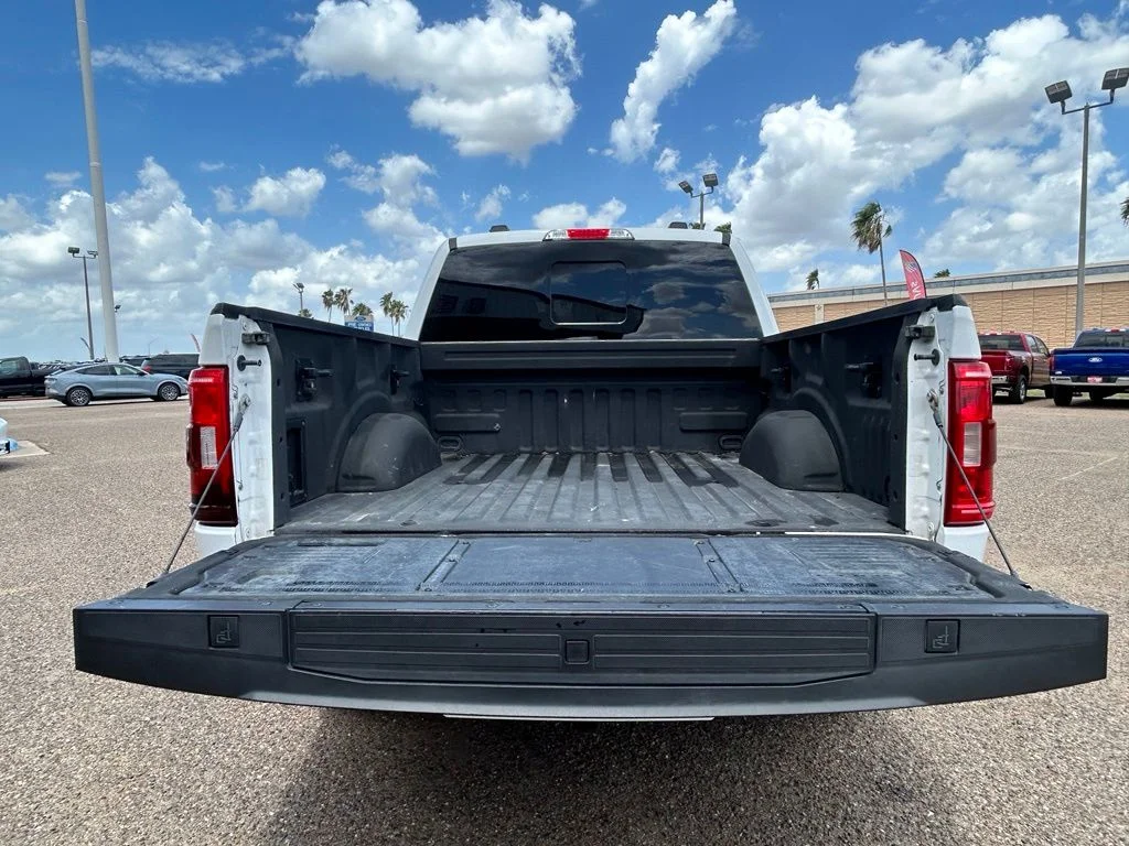 Used 2022 White Ford XLT image 9