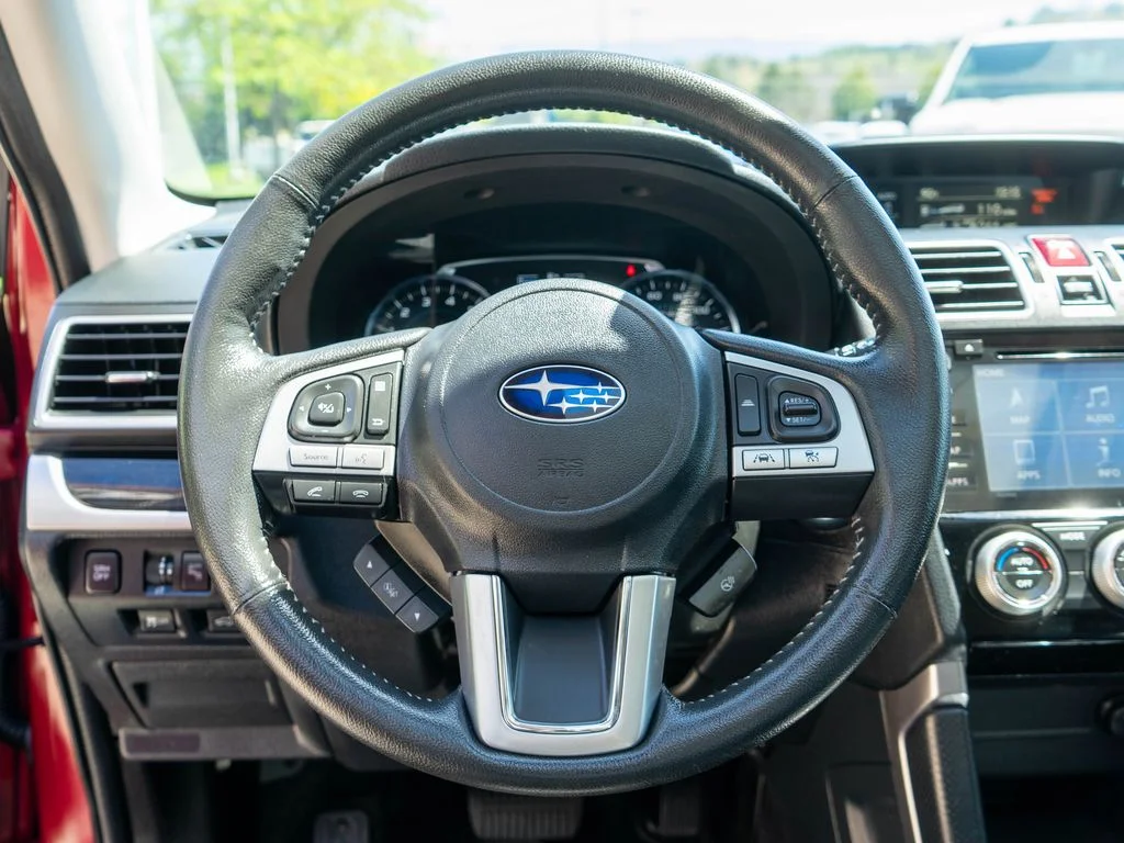 Used 2018 Red Subaru 2.5i Touring image 16