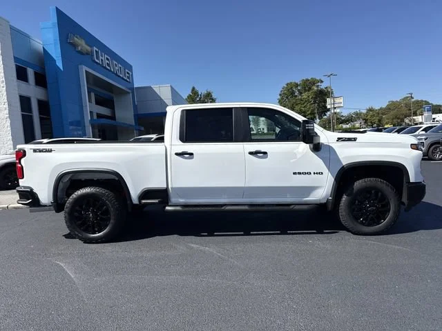 2026 Chevrolet Silverado 2500 HD LT - Photo 2