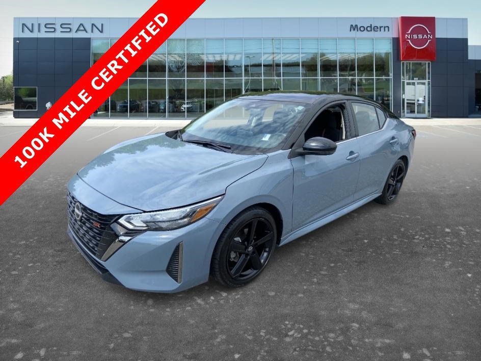 2024 Nissan Sentra SR CVT's photo