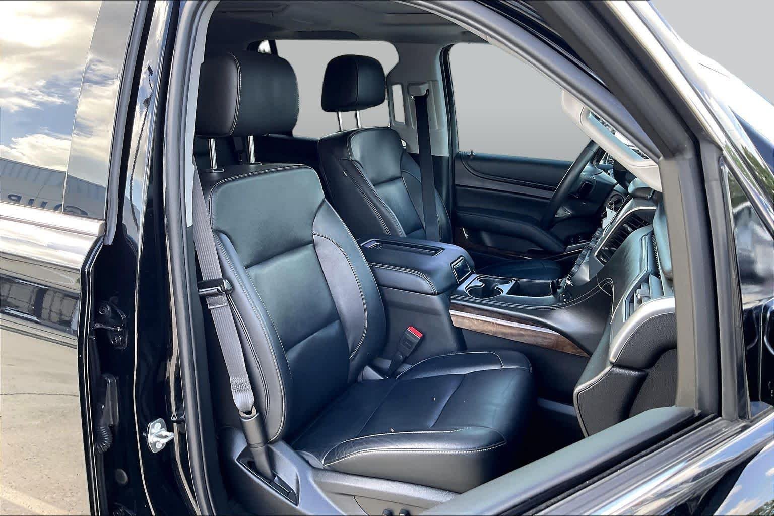Used 2018 Black Chevrolet LT image 10