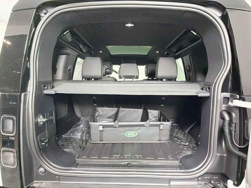 New 2026 Borasco Grey Land Rover X-Dynamic SE image 28