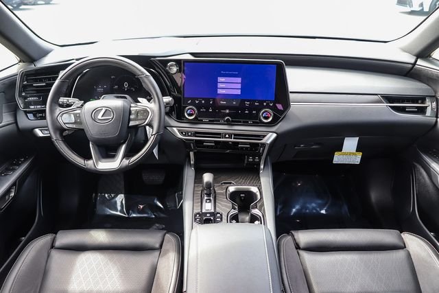 2026 Lexus RX 450h+ Luxury - Photo 16