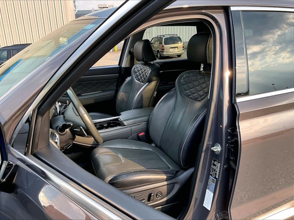 Used 2020 Brown Hyundai Limited image 10