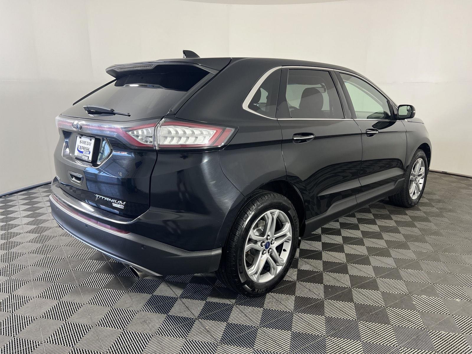 Used 2018 Shadow Black Ford Titanium image 3