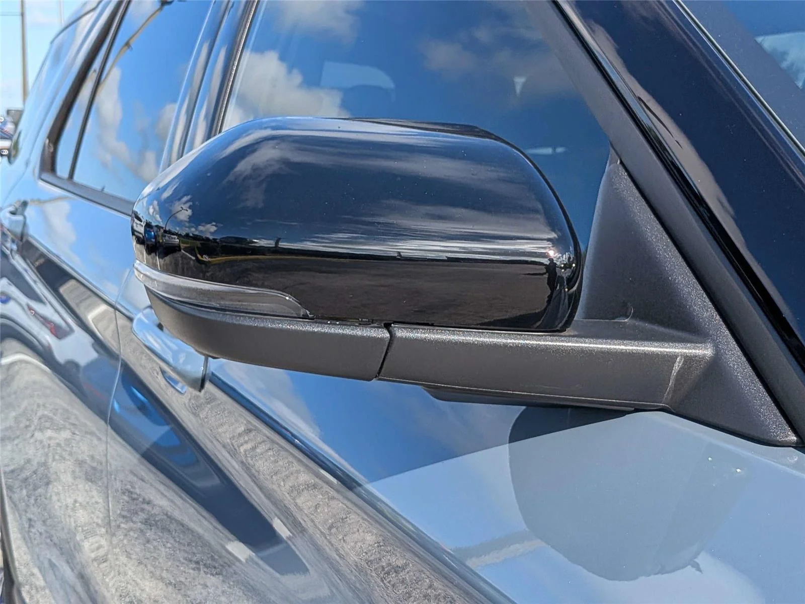 New 2026 Vapor Blue Metallic Ford ST-Line image 10