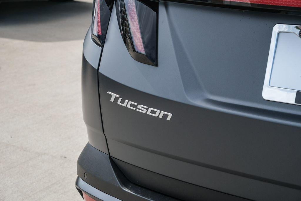 2025 Hyundai Tucson Limited - Photo 8