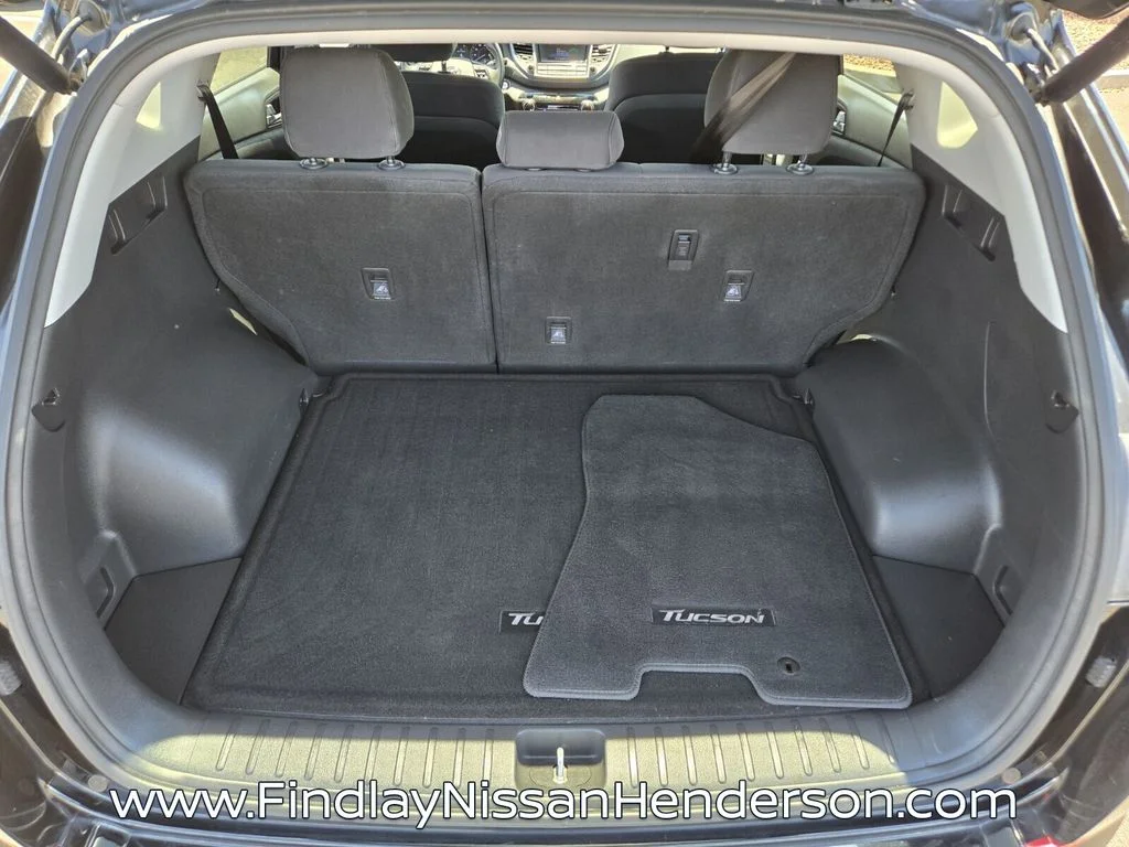 Used 2017 Black Hyundai Night image 14