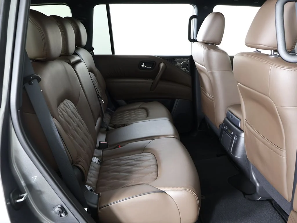 2024 Nissan Armada Platinum - Photo 41