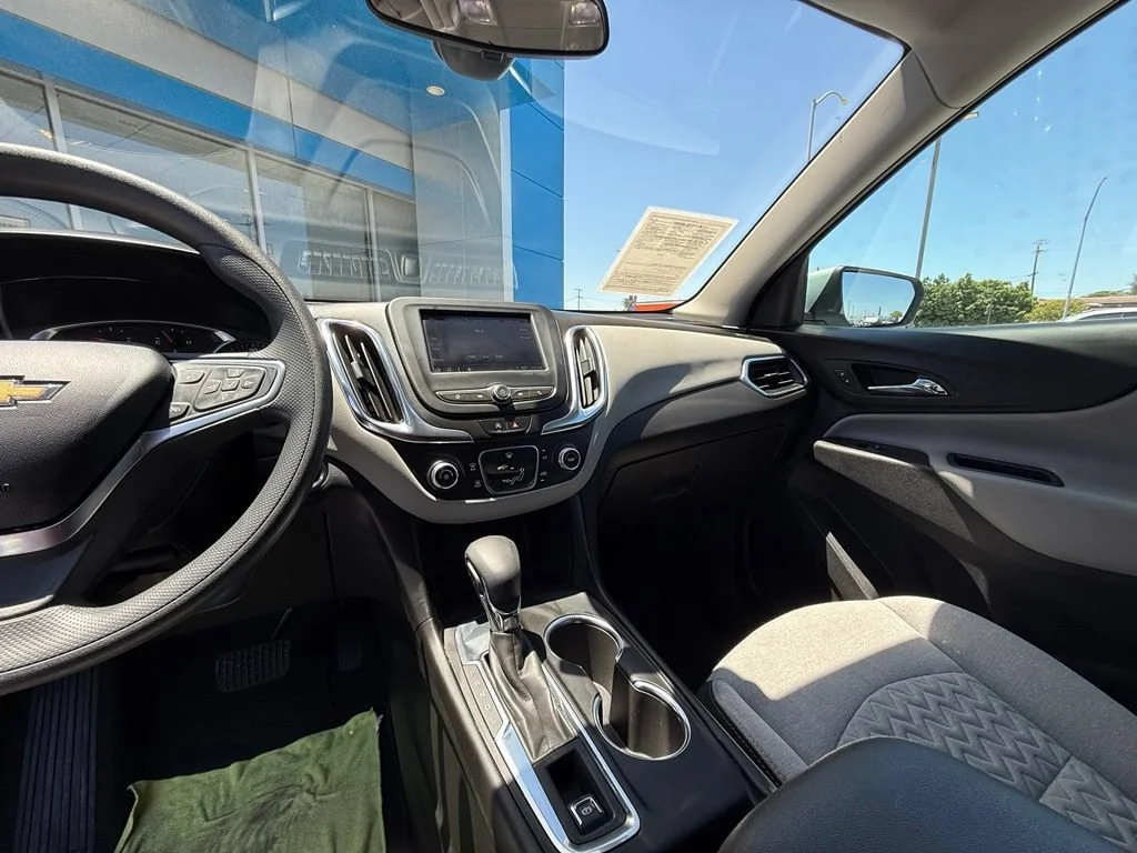 Used 2022 Seaglass Blue Metallic Chevrolet LT image 22