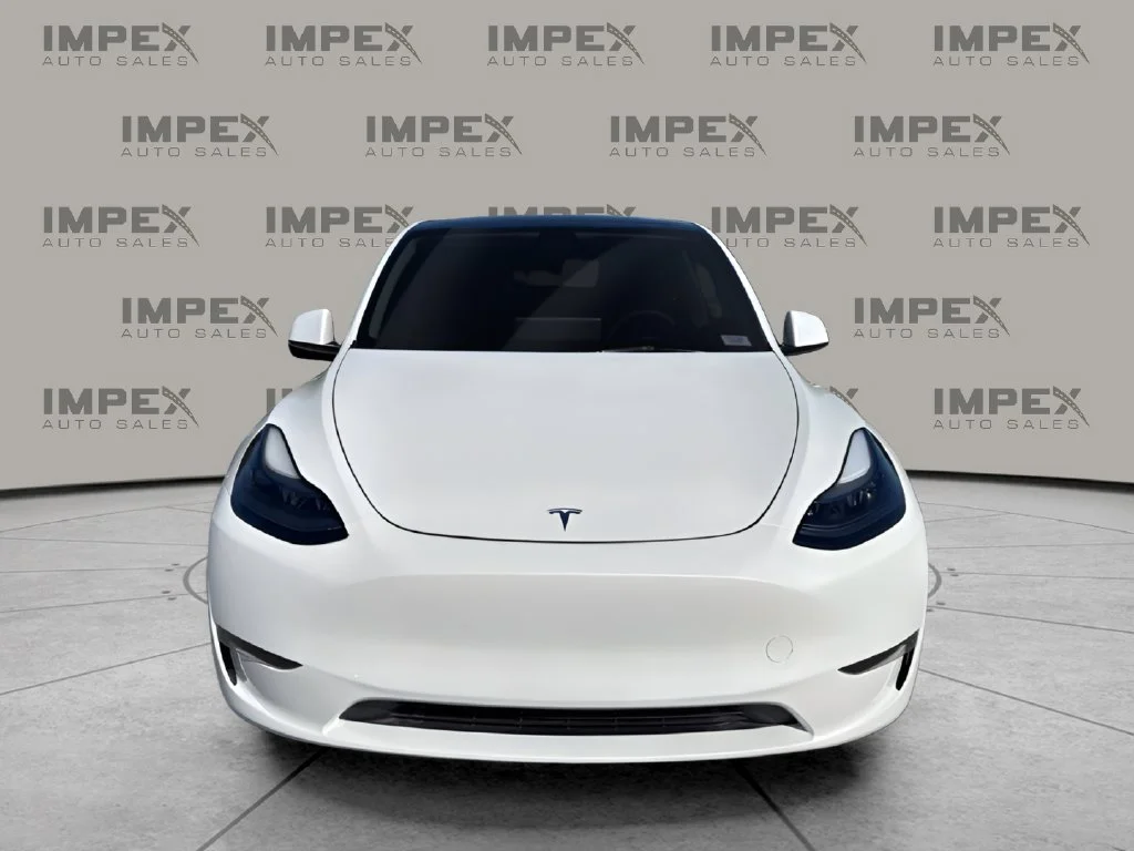 Used 2025 White Tesla Long Range image 8